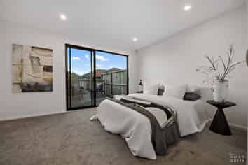 2/63A Owairaka Avenue, Mount Albert