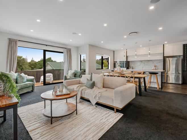 60 Matija Place, Red Beach