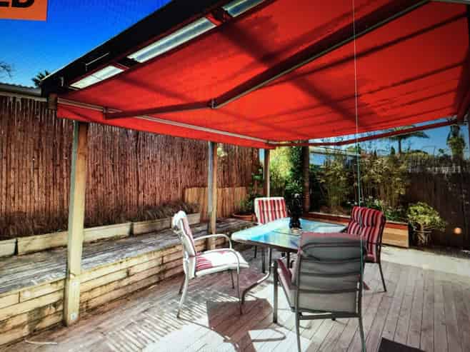 1057 Great North Road, Point Chevalier