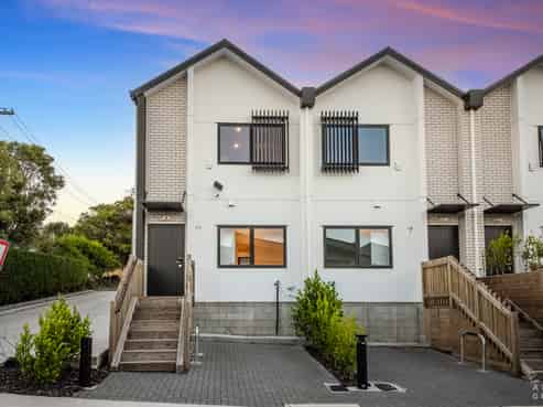 1/63B Owairaka Avenue, Mount Albert