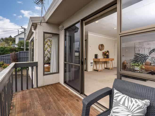 40 Shandon Road, Vauxhall