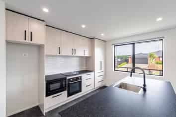 97 Hoffman Court, Waikiwi