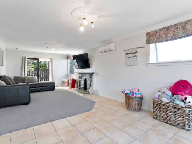 57 Cockburn Street, Masterton