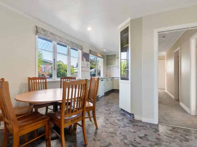 57 Cockburn Street, Masterton