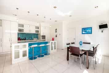 2 Parkwood Grove, Trentham