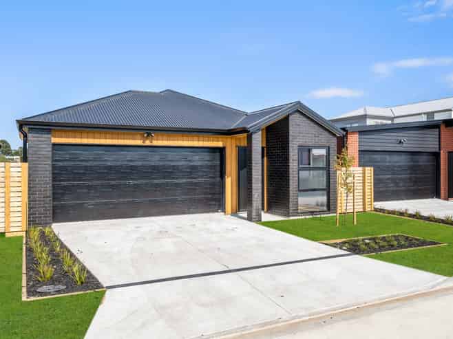 4 Aka Lane, Hamilton Central