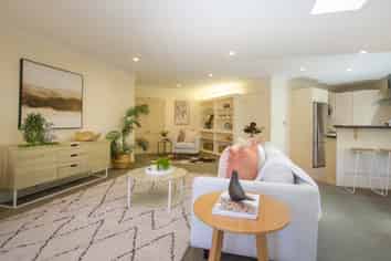 5/33 Box Hill, Khandallah