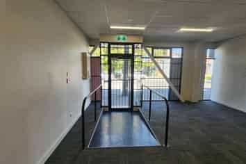 Retail Space, Great Value