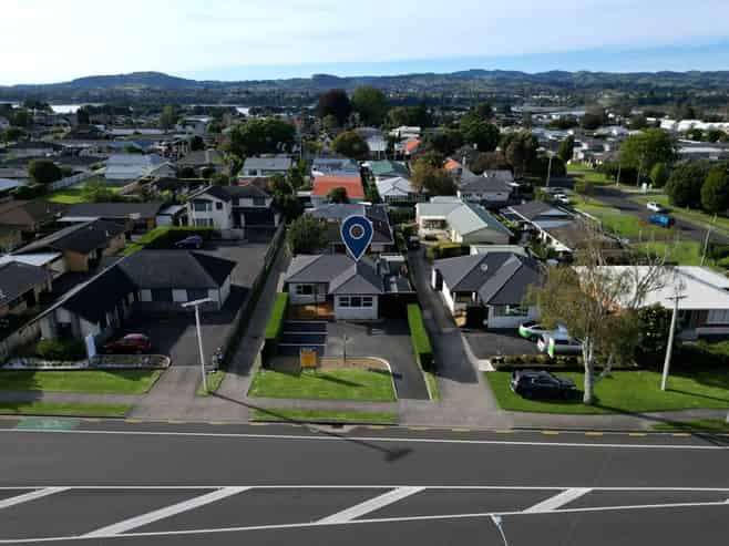 Profile, presence and practicality on Fraser St