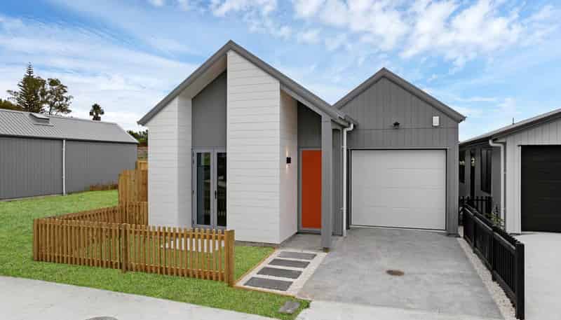 18  Taiheru Road, Karaka