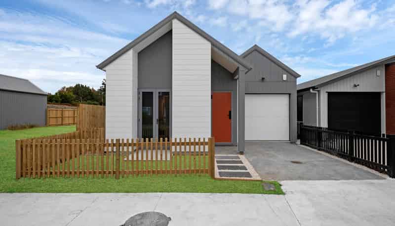22 Taiheru Road, Karaka