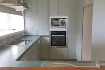 25B Kitchener Road , Milford