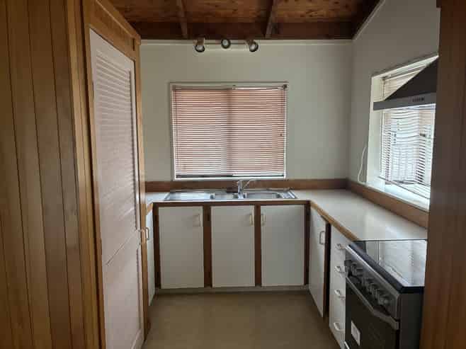 23A McLeod Rd, Henderson