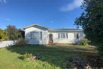 11 Chalmers Road, Te Hapara