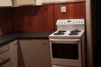 11 Chalmers Road, Te Hapara