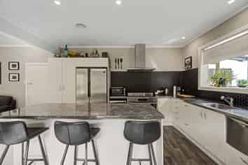 127 Marama Ave North, Otatara