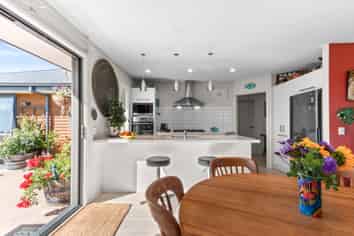 1 Jack Young Place, Albert Town