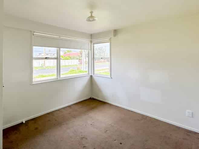 2/2 Ruby Street, Manurewa