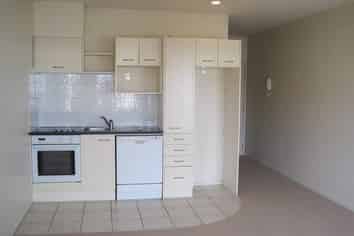 19/3A Harrison Rd, Mount Wellington