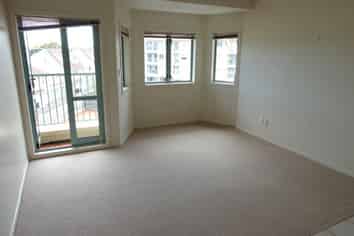 19/3A Harrison Rd, Mount Wellington