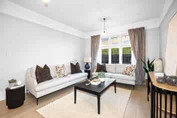 28A Mays Road, Saint Albans