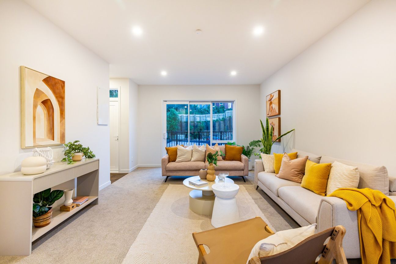 Be the First – New Townhouse Development - Altro