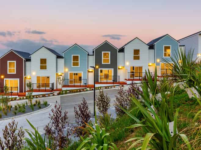 1-63 Harbour View Drive, Whitby