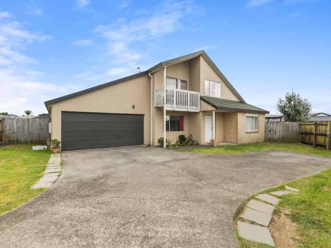 24 Abiru Crescent, Favona