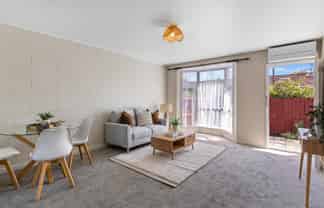 4/5 Coles Place, Saint Albans