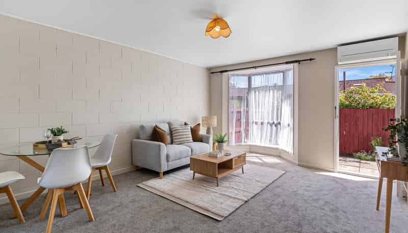 4/5 Coles Place, Saint Albans