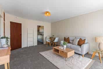 4/5 Coles Place, Saint Albans