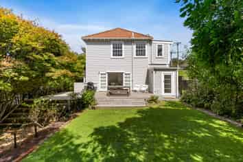 112 Karori Road, Karori