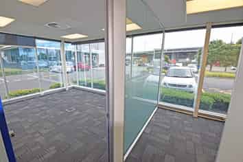 GROUND FLOOR OFFICE SHOWROOM
