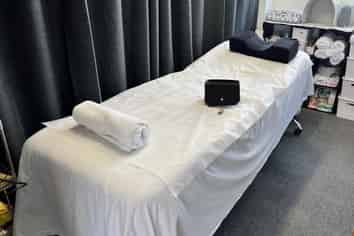 Top Coat Nail Bar – Business for Sale