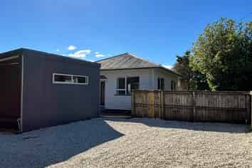 11 Ashmole Street, Woolston