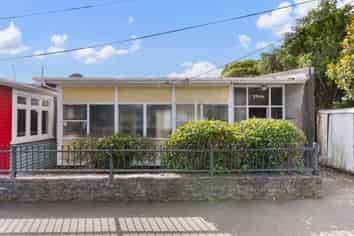 294 Karori Road, Karori