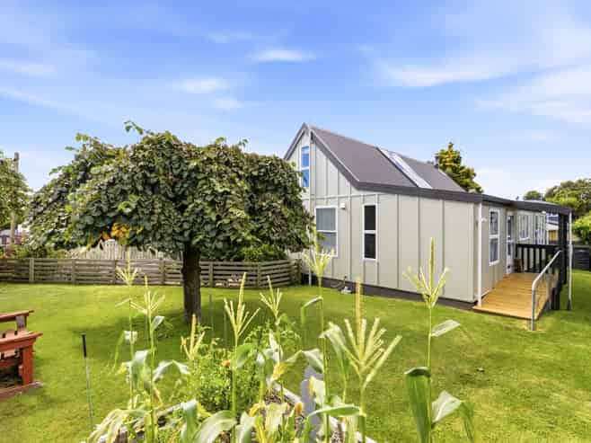 1/206 Tamamutu Street, Taupo