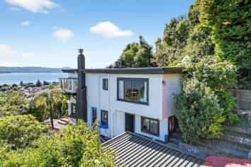 19 Karaka Street, Eastbourne