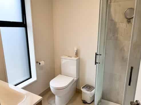 2/16 Devon Street, Sydenham