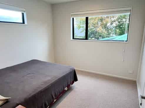 2/16 Devon Street, Sydenham