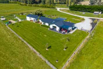 70 King Road, Rosewill