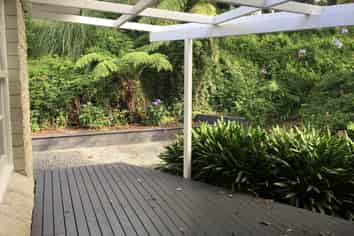 95 Pioneer Road, Clevedon