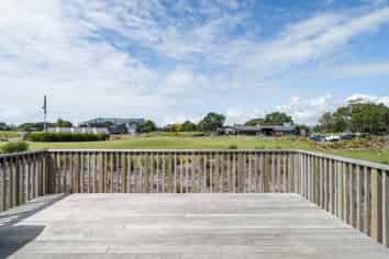 44a Golf Road, Mount Maunganui