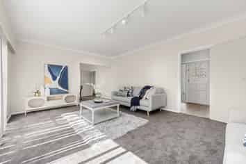 5 Ferretti Grove, Avalon