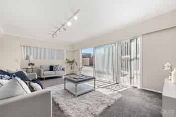 5 Ferretti Grove, Avalon