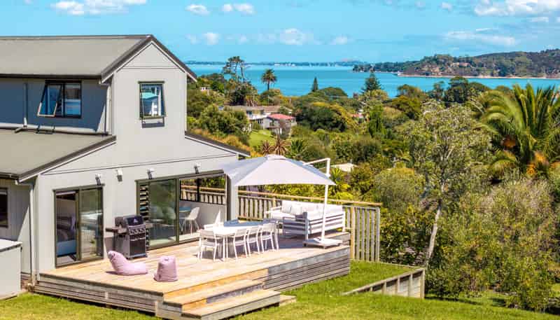 55 Hamilton Road, Surfdale