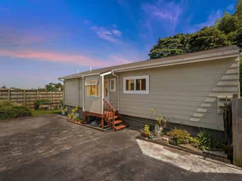 5/17A Idesia Place, Totara Heights