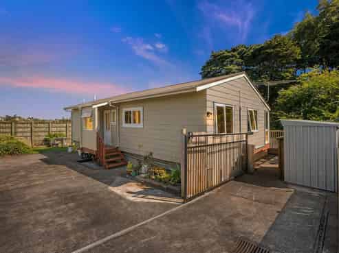 5/17A Idesia Place, Totara Heights