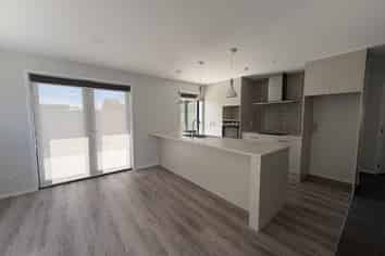 4 Alfred Street, Roslyn