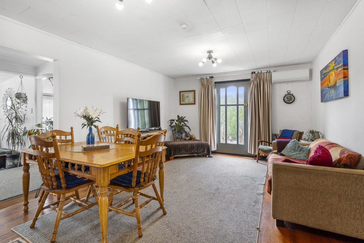 Hidden Coastal Opportunity with Bonus Studio - Ansicht 3